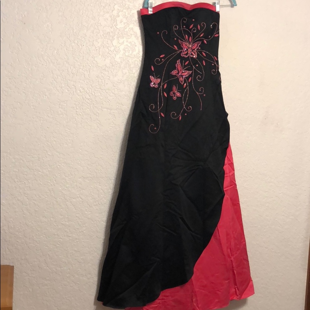 Morgan &Co Black and pink Prom dress.